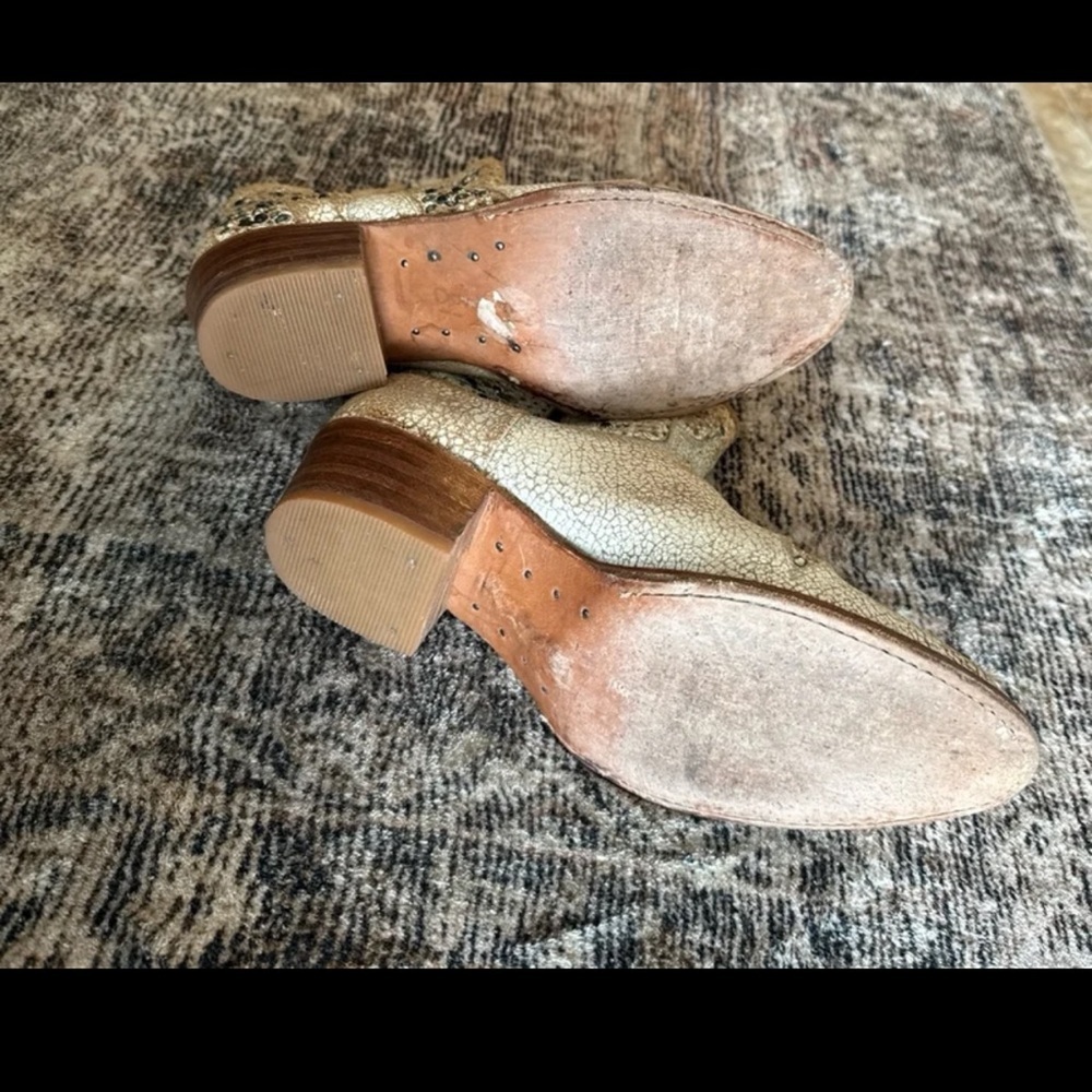 Frye "Deborah" Studded Short Boots 
size 8 - Picture 7 of 12